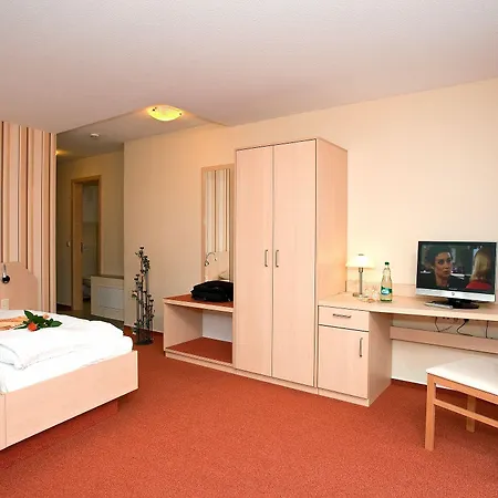 호텔 Mueritzperle 3*